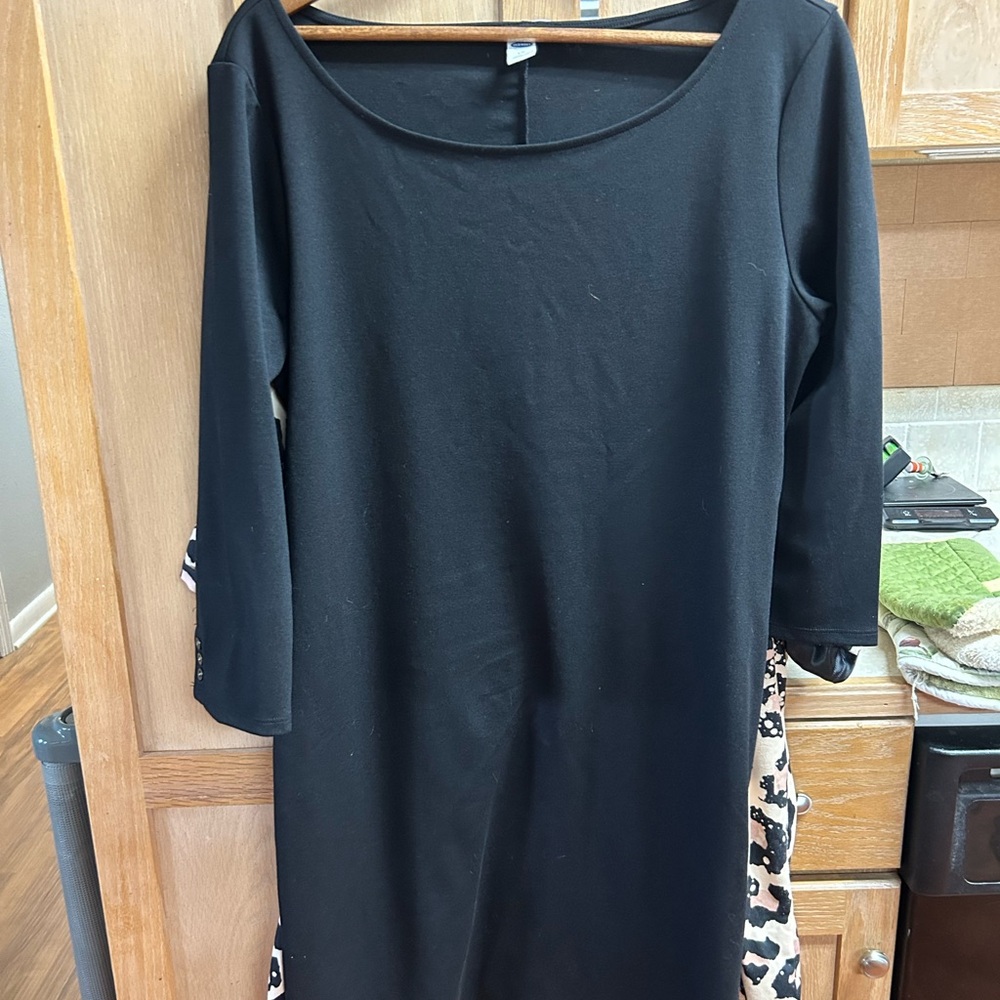 Black pullover short dress